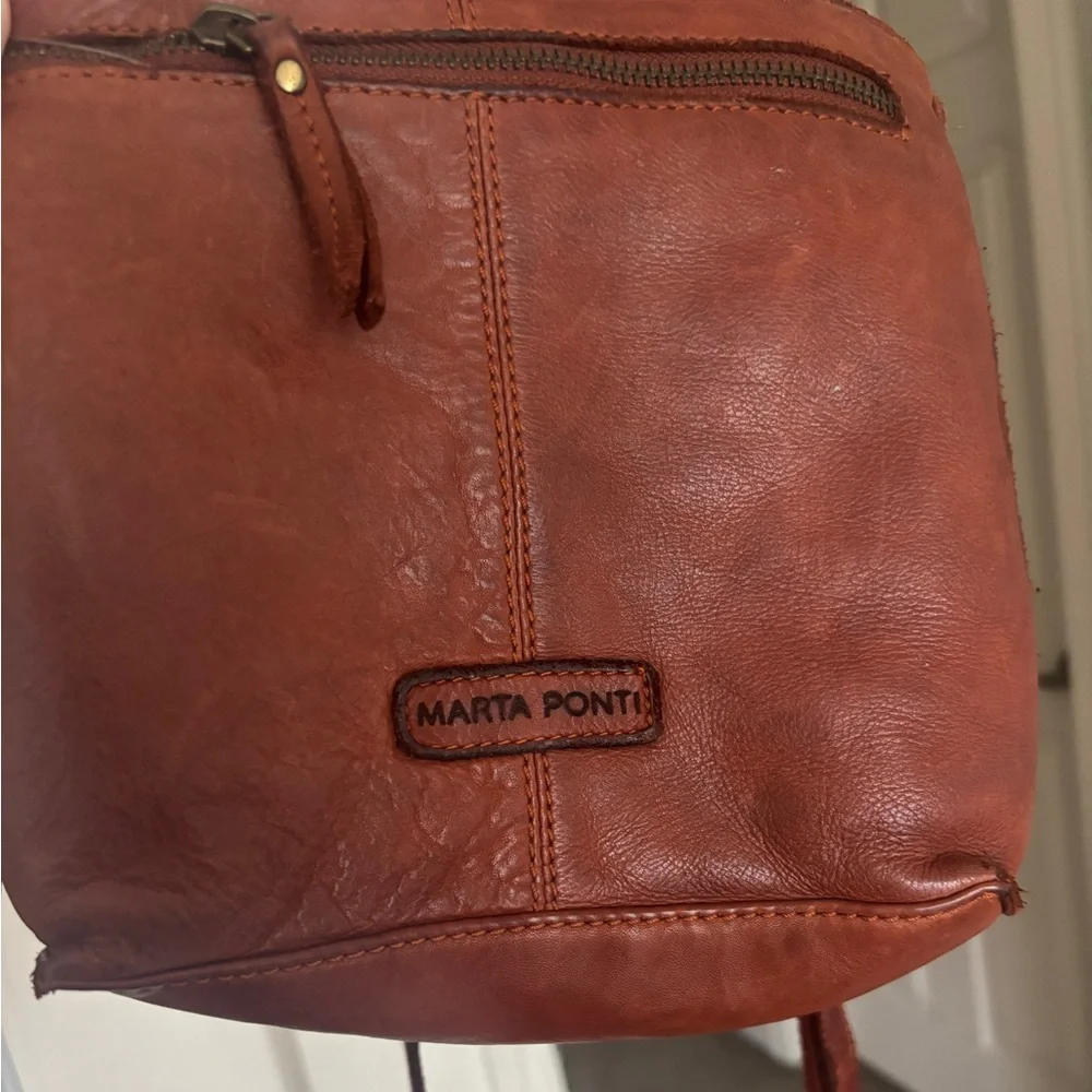 MARTA PONTI Leather Crossbody Bag - Picture 1 of 9